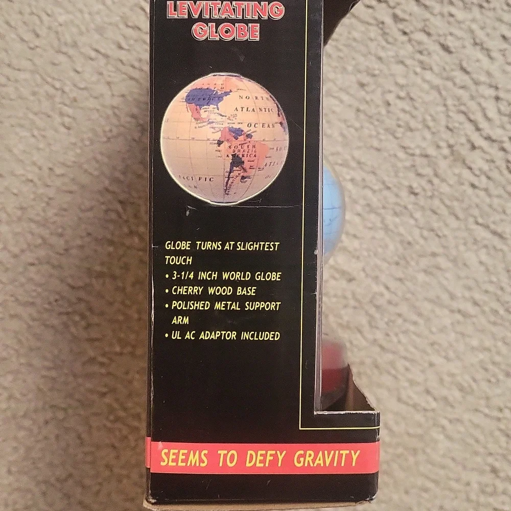 LAST CHANCE! Electro Magnetic Levitating Globe - Picture 4 of 6